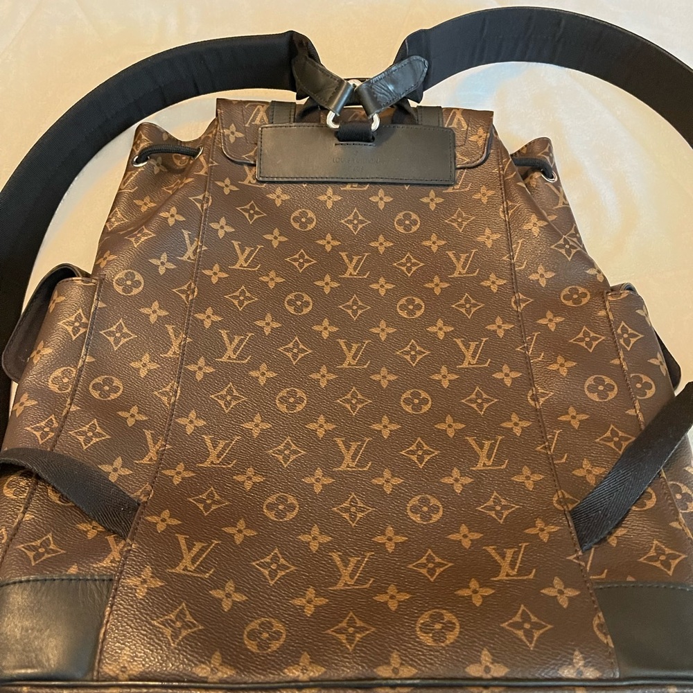 Authentic Louis Vuitton monogram Christopher PM backpack - Picture 3 of 8